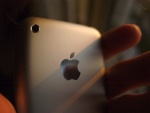 Fragiliser l’iPhone est-il un acte terroriste ?